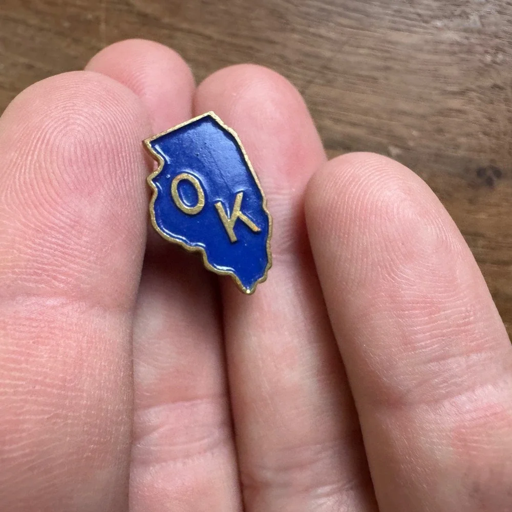 Vintage State of‎ Illinois OK Blue Enamel Silver Tone Brooch Pin